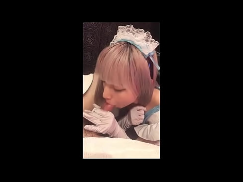 ❤️ 日本のアイドル「まゆか」、フレンチメイドのコスプレ、その1、ローションでフェラチオ、自慰行為 ❤️❌ セックスビデオ ❌️❤